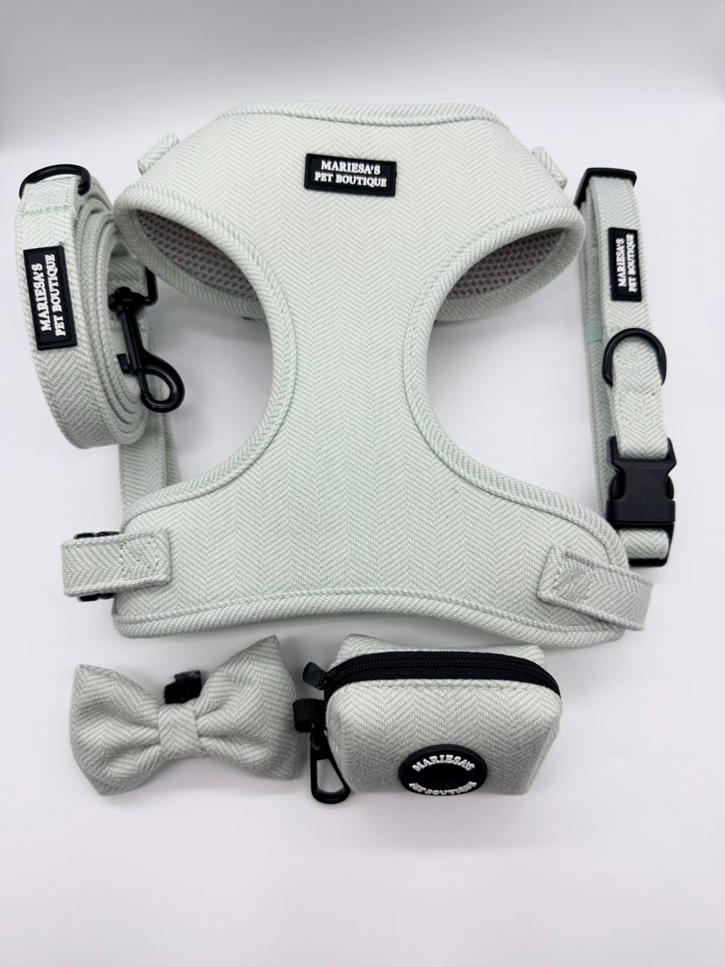 The Velmora Harness