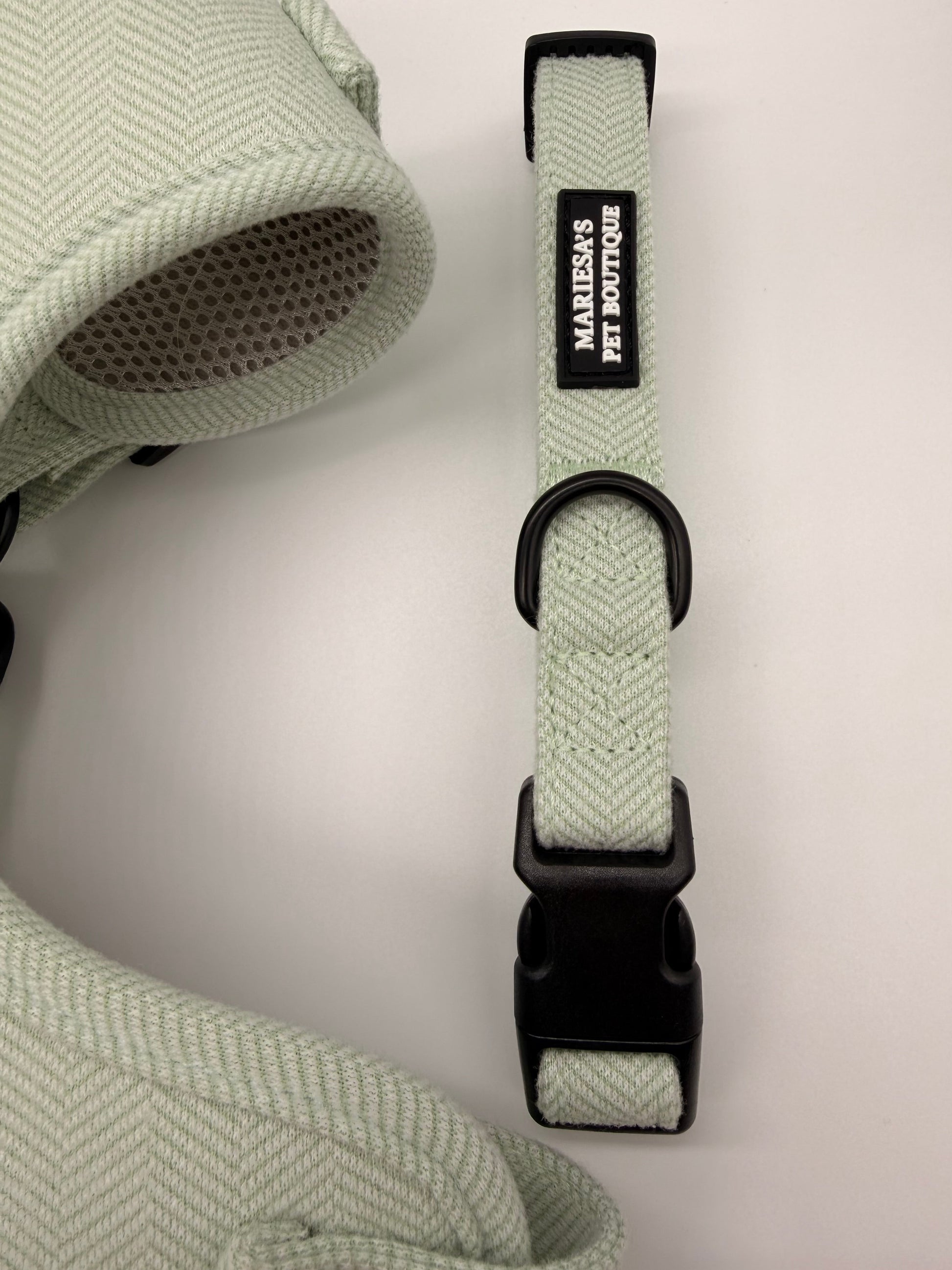 Velmora Collar - Sage Green
