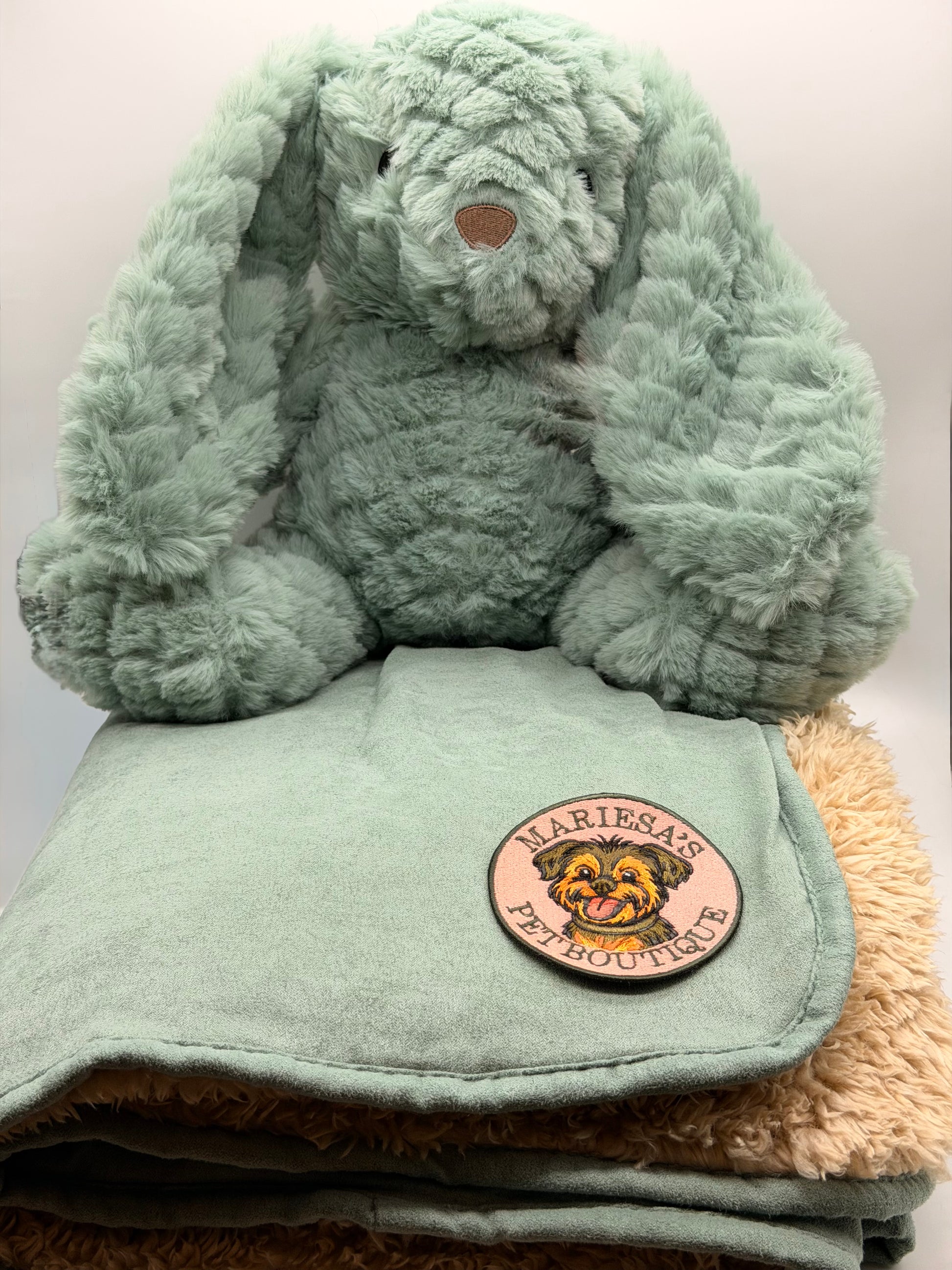 Sage green warm dog blanket 110cm x 75cm (Velmora Collection)