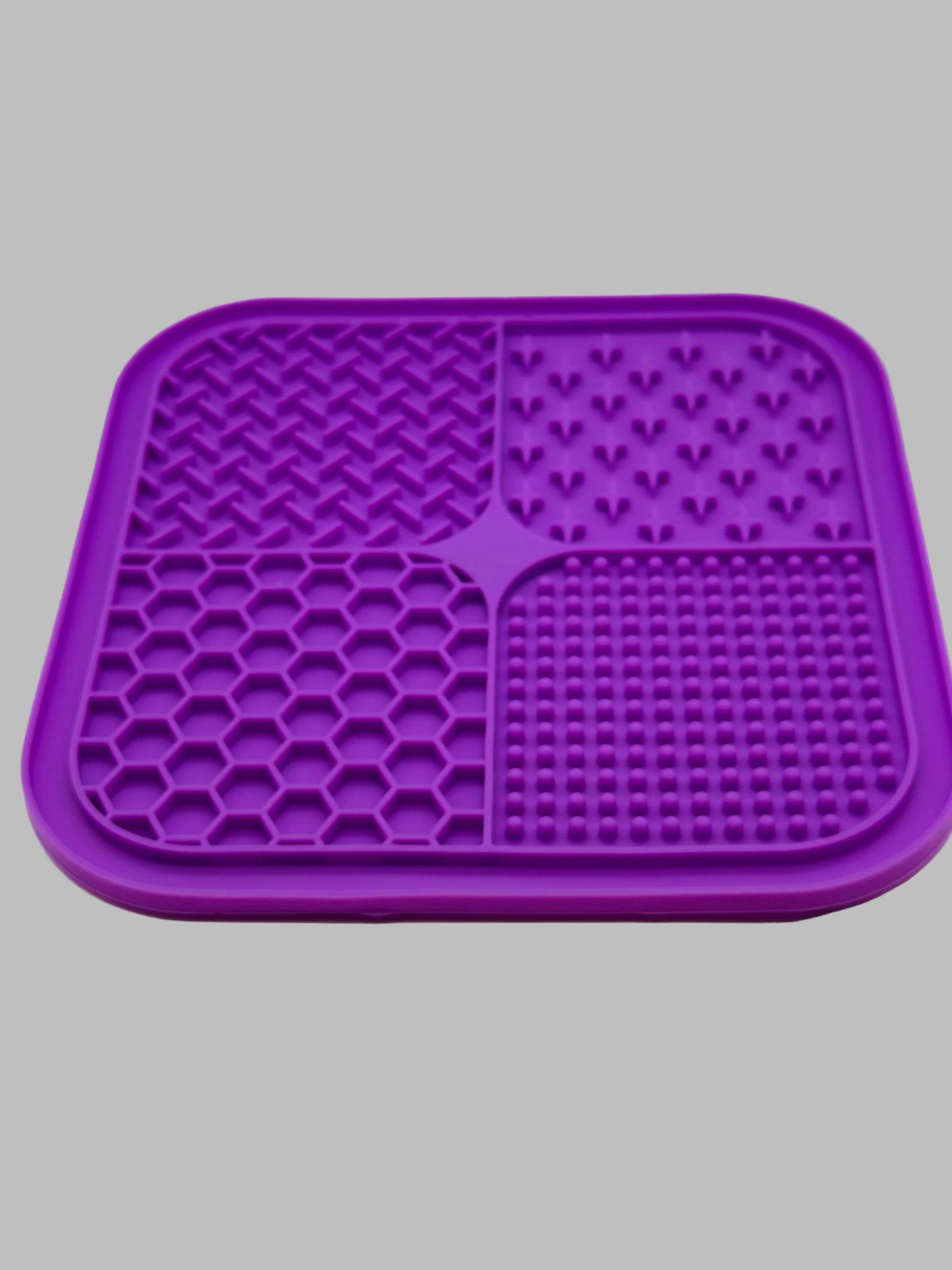 Lick and Treat Mat – Slow Feeder with Suction Cups | Multiple Colours - Large