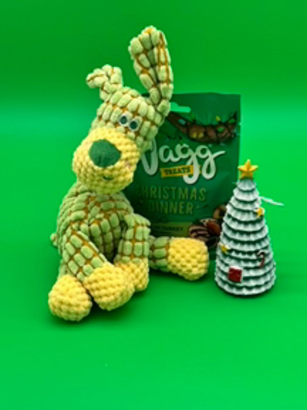 Christmas dog box with teddy, treats, Christmas tree, bandana and ball