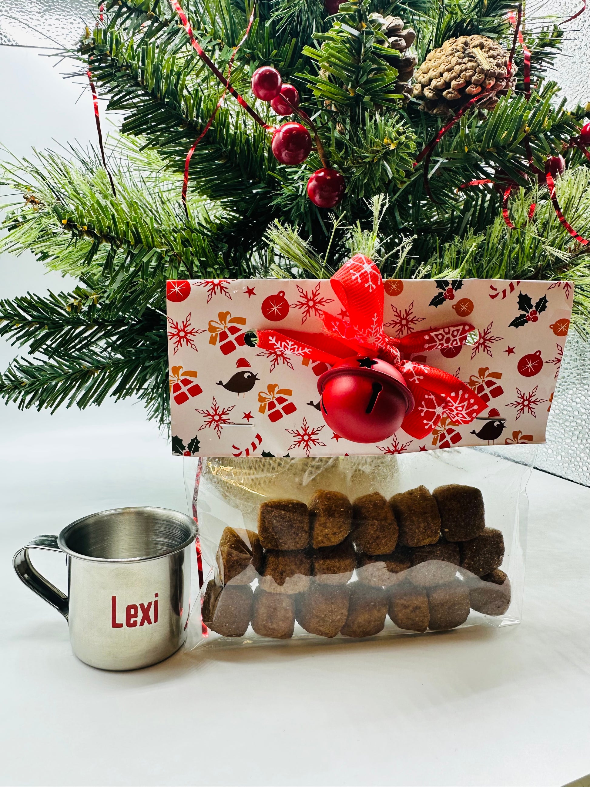 Personalised Pup Cup with Christmas Treat Bag